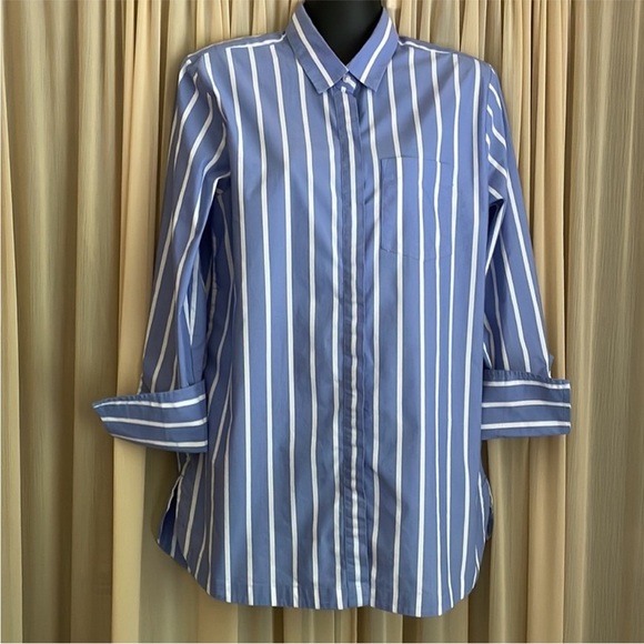 Banana Republic Blue and White Striped Top - Picture 1 of 8